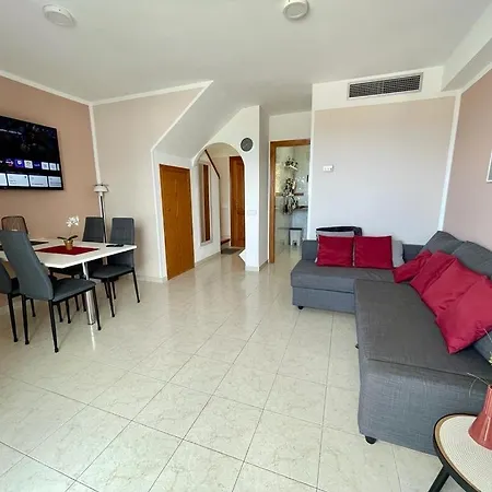 Casa Massimo In A Lovely * كاليبي