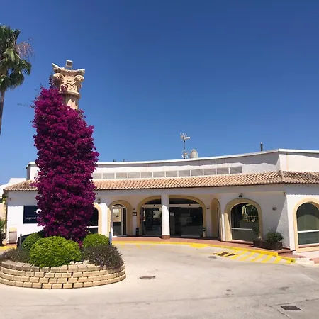 Casa Massimo In A Lovely كاليبي