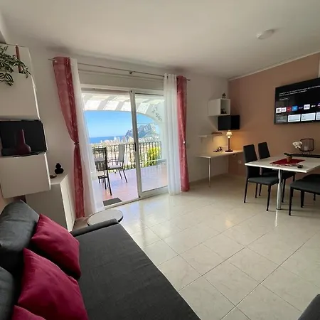 Casa Massimo In A Lovely شقة كاليبي